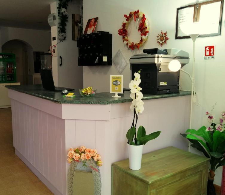 ريميني Hotel Criss المظهر الخارجي الصورة